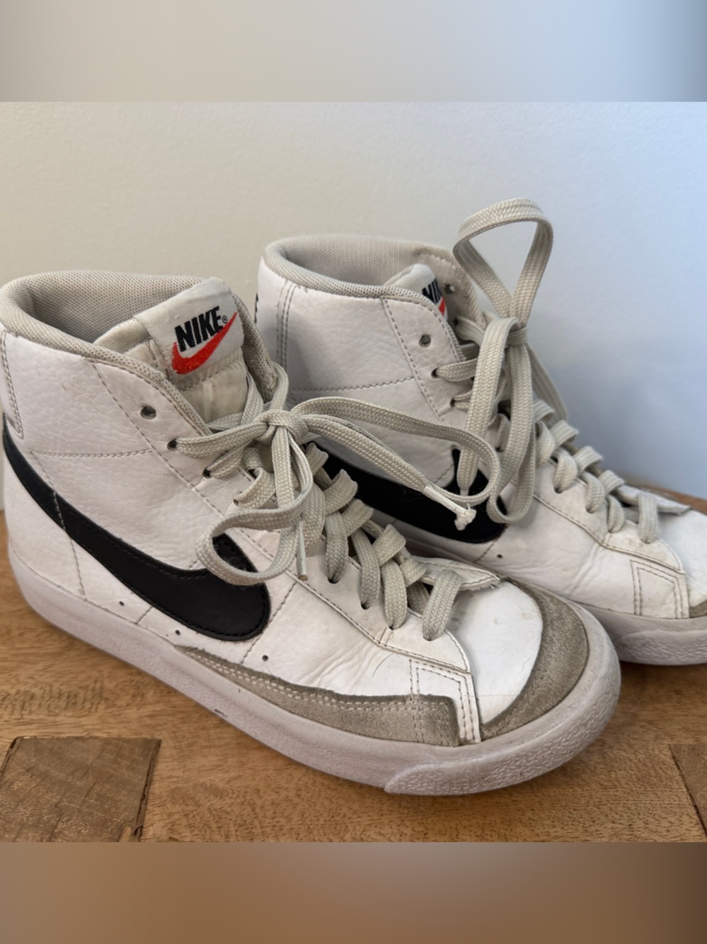Nike Blaze  Sneakers with Black Swoosh and Gray Accents size 5